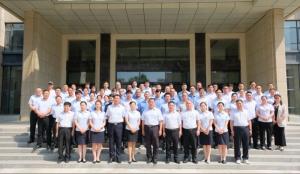 統(tǒng)一思想、堅(jiān)定信心、忠誠(chéng)奉獻(xiàn)，開(kāi)創(chuàng)高質(zhì)量發(fā)展新局面——集團(tuán)公司“三會(huì)”勝利閉幕